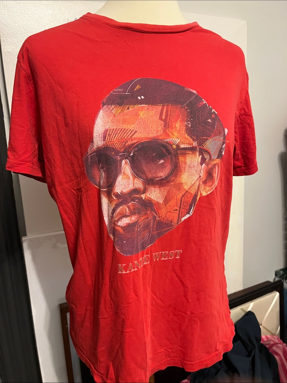 Kanye West graphic t shirt